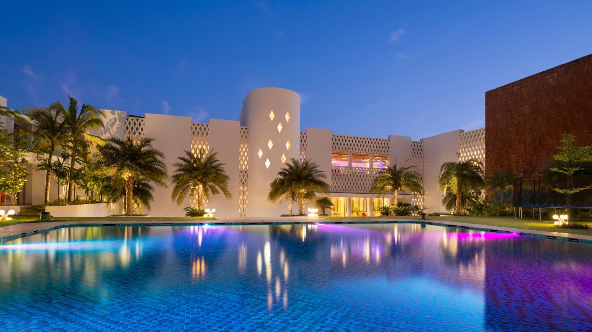W Goa Hotel Vagator Exterior photo
